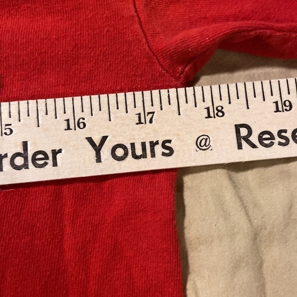 Men’s Kelly Clarkson my December 2008 concert T-shirt in size medium - Picture 8 of 8